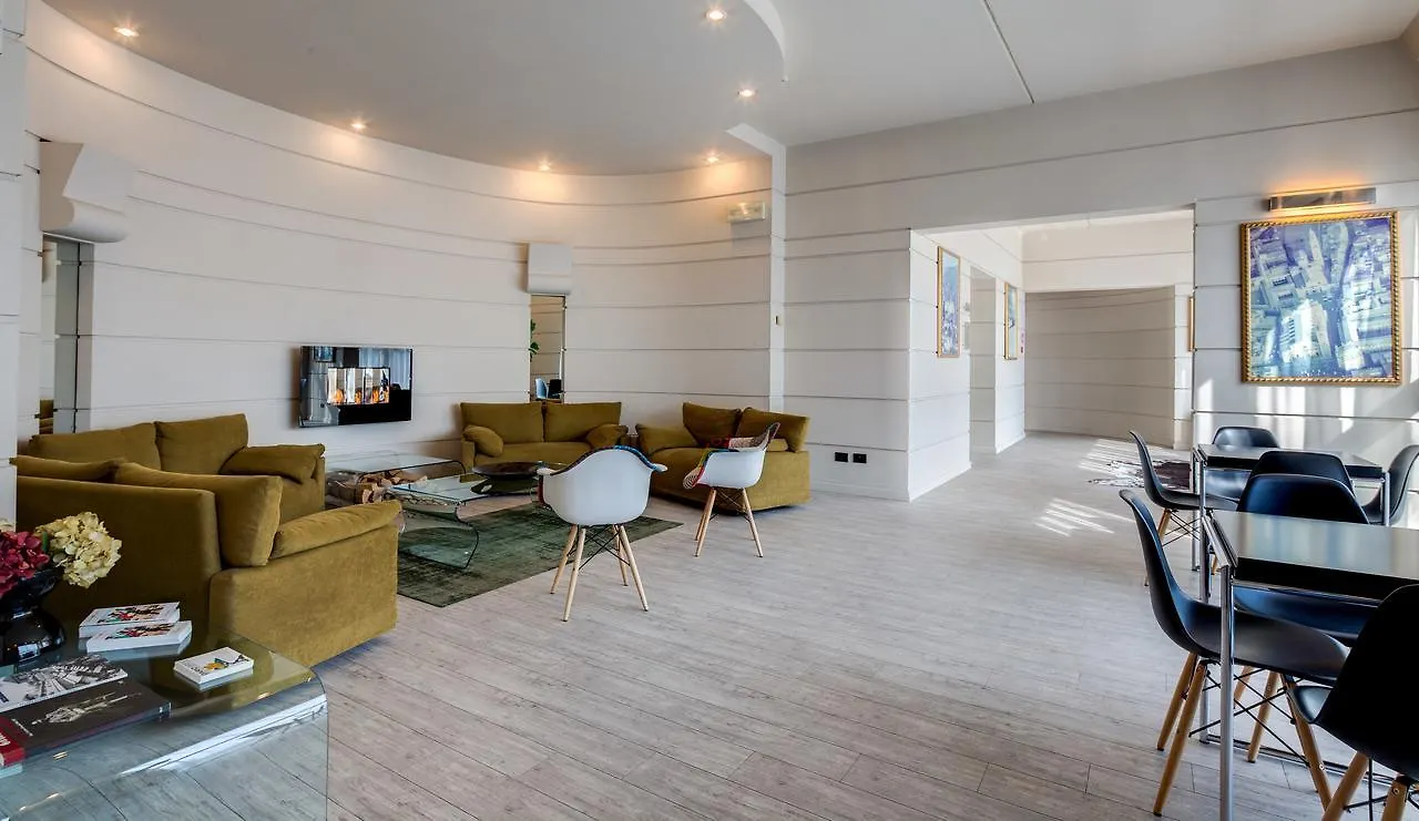 Best Western Plus Hotel Farnese Parma 4*,